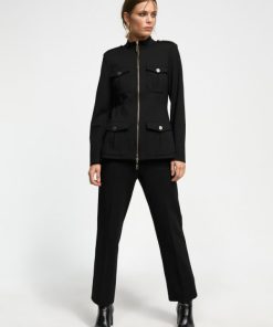 Robynraymer.shop004936f840 1