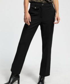 Robynraymer.shop004936f840 3