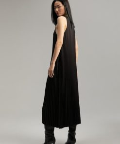 Robynraymer.shop02e87ba5c6 3