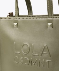 Robynraymer.shop045a90795b 4