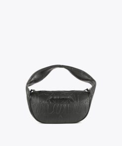 Robynraymer.shop06655f0c04 1