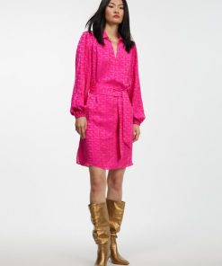 Robynraymer.shop14644b9a2d 1