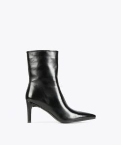 Robynraymer.shop174ad8a784 1