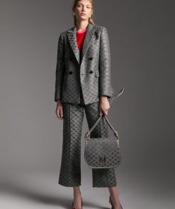 Robynraymer.shop17886d868a 1