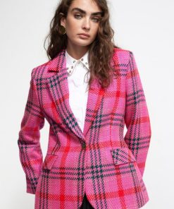 Robynraymer.shop19175732ce 1