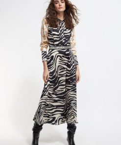 Robynraymer.shop1cc84047cd 1