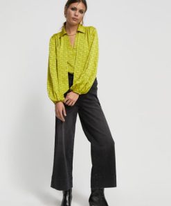 Robynraymer.shop1f43a05c31 2