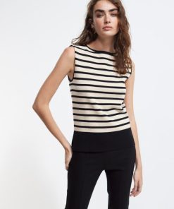 Robynraymer.shop25fccba04e 1