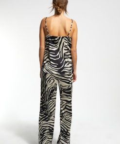 Robynraymer.shop27ca15c11e 2