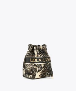 Robynraymer.shop2cf38616a7 4