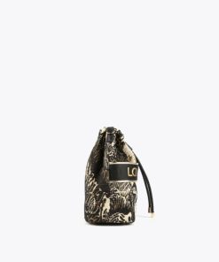 Robynraymer.shop2cf38616a7 5