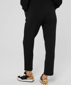 Robynraymer.shop2d00bd398b 5