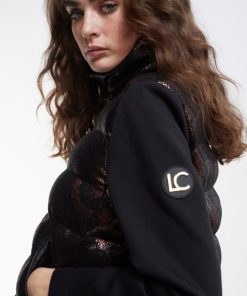 Robynraymer.shop35ba0e5d9b 4