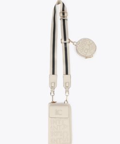 Robynraymer.shop36f65d201f 1