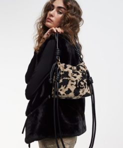 Robynraymer.shop3715b12f95 2