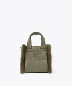 Robynraymer.shop458c4070a5 1