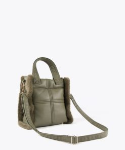 Robynraymer.shop458c4070a5 5