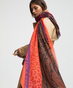 Robynraymer.shop47d93530ee 1