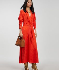 Robynraymer.shop483c00a8d0 1