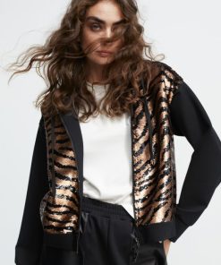 Robynraymer.shop4c763be377 1