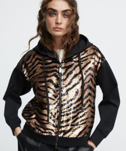 Robynraymer.shop4c763be377 3