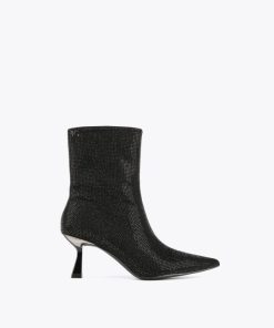 Robynraymer.shop521c12c340 1