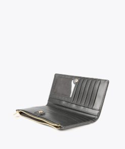 Robynraymer.shop530eaf3d7e 2