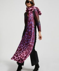 Robynraymer.shop66c6f2ba93 1