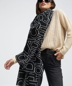 Robynraymer.shop6914686e07 1