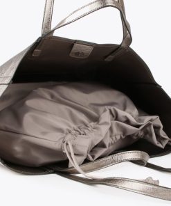 Robynraymer.shop69d9a6015d 3