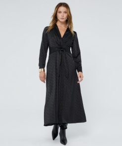 Robynraymer.shop6e9eb0efd4 2