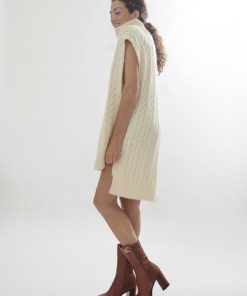 Robynraymer.shop6f72e68d74 1