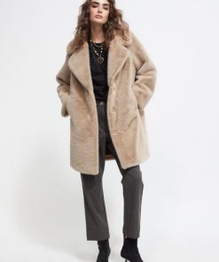 Robynraymer.shop7dc3f59aef 2