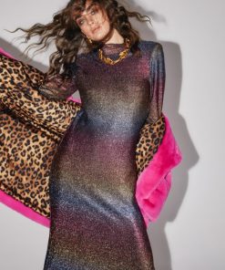 Robynraymer.shop80a538cee0 1