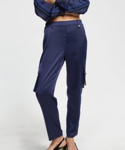 Robynraymer.shop80af8b7123 3