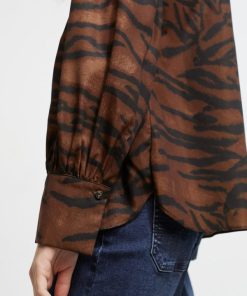 Robynraymer.shop87ab79fe07 5