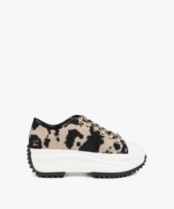 Robynraymer.shop8ea6ec6cde 1