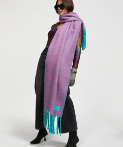 Robynraymer.shop9631d3bd6c 1