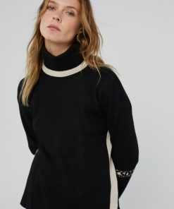 Robynraymer.shop9bfaceb3e5 3