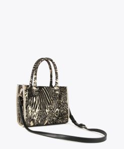 Robynraymer.shopa2623ea70b 3