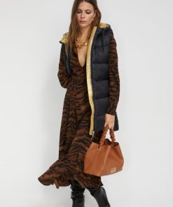 Robynraymer.shopb5b6bd3a5c 2