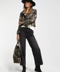 Robynraymer.shopb5eb8a7bc0 2