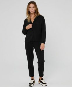 Robynraymer.shopd2dd6e7ce3 1