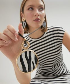 Robynraymer.shopd4881bf2c5 1