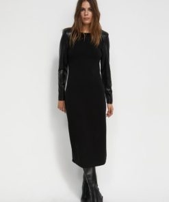 Robynraymer.shopef1d1b5702 5